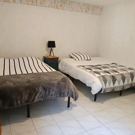 Ainapat Bed & Breakfast Carmaux